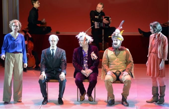 «Der Buerger als Edelmann», von Molière im Zürcher Schauspielhaus im Jahr 2014. Molière