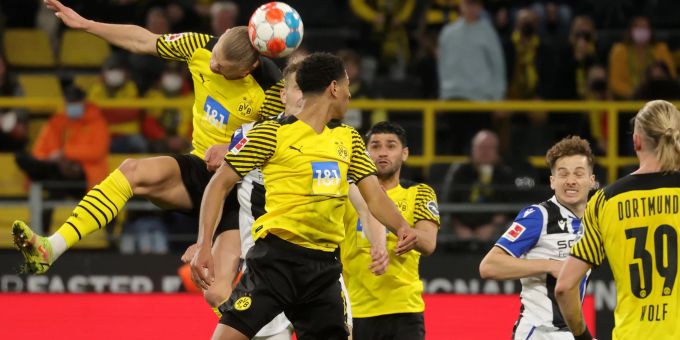 Erling Haaland im Einsatz gegen Arminia Bielefeld. BVB