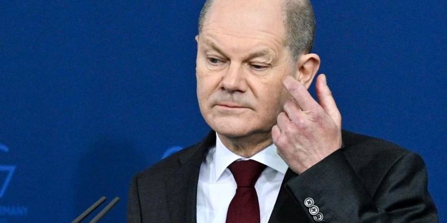 Bundeskanzler Olaf Scholz hat den Angriff Russlands auf die Ukraine scharf verurteilt. Foto: John Macdougall/AFP-Pool/dpa