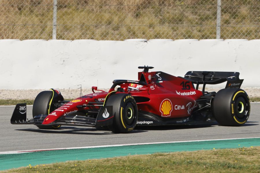 Charles Leclerc (Scuderia Ferrari) beim Vorsaison-Test der Formel 1 in Barcelona.