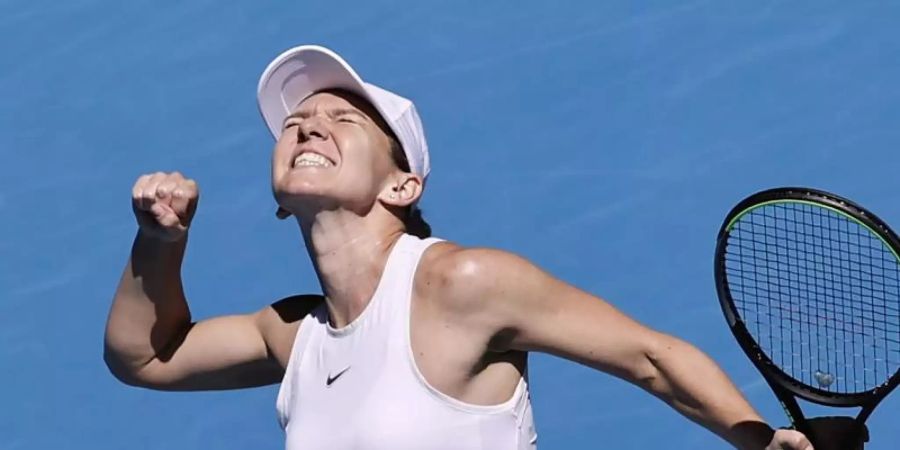 Simona Halep hat im Turnierverlauf noch keinen Satz abgegeben. Foto: Dita Alangkara/AP/dpa