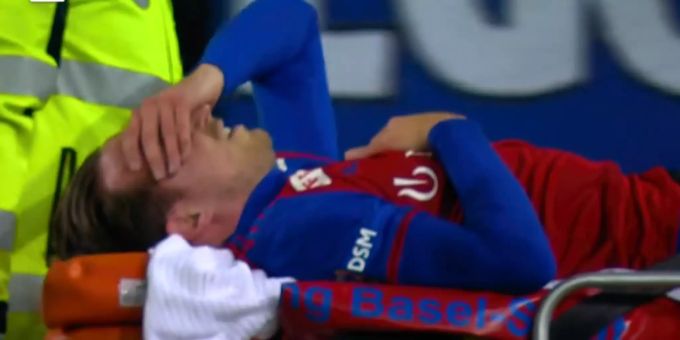 Luca Zuffi fehlt dem FCB mehrere Monate. Luca Zuffi fehlt dem FCB mehrere Monate.
