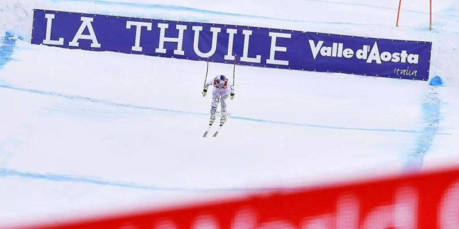 Journalisten sollen beim Weltcup in La Thuile Abstand zu den Sportlern halten. Foto: Antonino Di Marco/ANSA/dpa