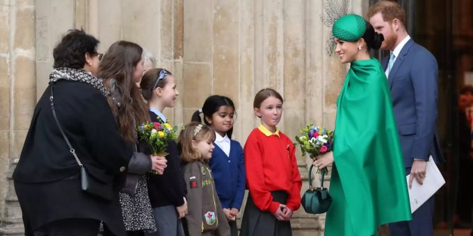 Prinz Harry, Herzog von Sussex und seine Frau Meghan Markle verabschieden sich am Commonwealth-Tag nach dem Commonwealth Gottesdienst in der Westminster Abbey. meghan markle prinz harry