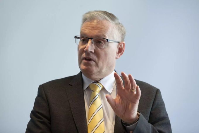 Thomas Küchler (Mitte). Thomas Küchler SOB