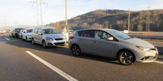In Bilten GL ist es zu einer Auffahrkollision gekommen. bilten