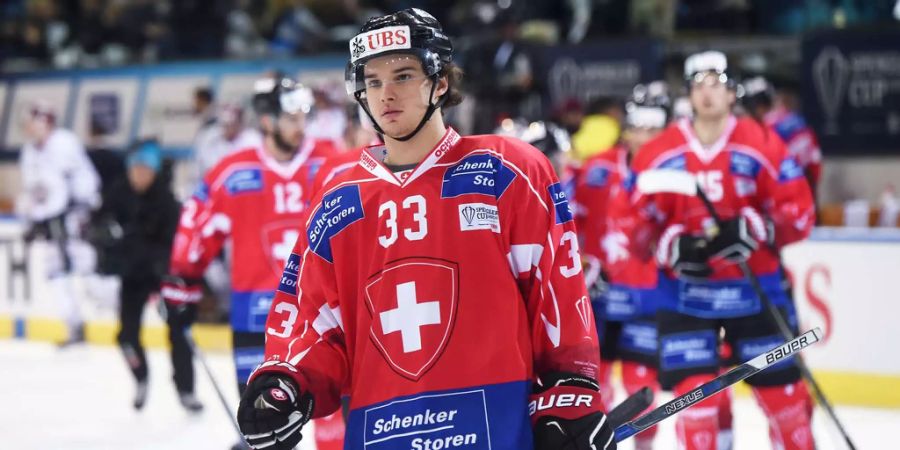 Yannick Rathgeb stand beim Spengler Cup für die Schweizer Nati im Einsatz.