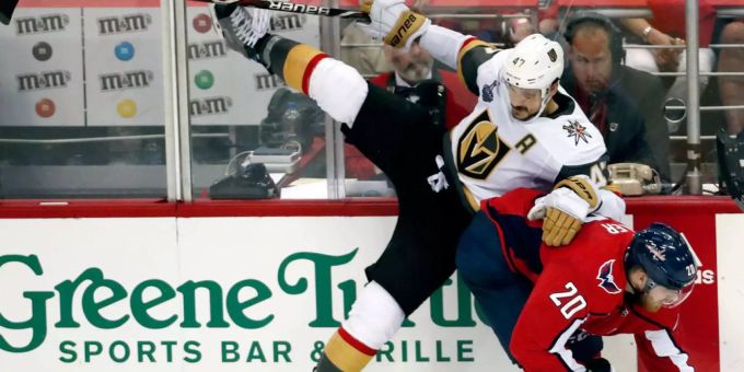 Luca Sbisa (47) konnte die Niederlage seiner Vegas Golden Knights nicht verhindern. Luca Sbisa (47) konnte die Niederlage seiner Vegas Golden Knights nicht verhindern.