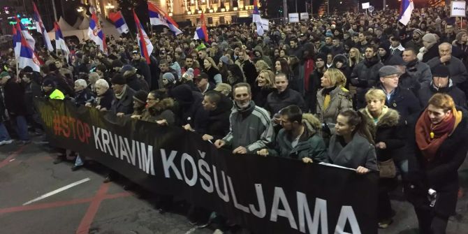 Tausende demonstrieren in Belgrad gegen Regierung