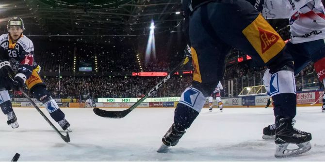 EISHOCKEY, HOCKEY SUR GLACE, NATIONAL LEAGUE, MEISTERSCHAFT, QUALIFIKATION, SAISON 2018/19, EV ZUG, EVZ, ZSC, ZSC LIONS,