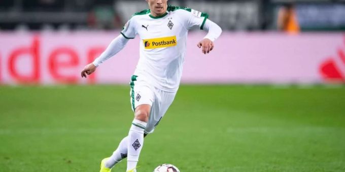 Gladbachs Thorgan Hazard weckt durch seine Leistungen das Interesse anderer Vereine. Foto: Marius Becker Gladbachs Thorgan Hazard weckt durch seine Leistungen das Interesse anderer Vereine. Foto: Marius Becker