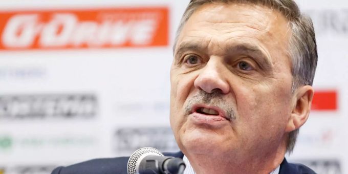 René Fasel ehemaliger Präsident des Eishockey Weltverbandes IIHF. Internationale Eishockey-Föderation