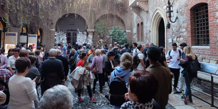 Der Balkon von Romeo und Julia – Ein touristischer Hotspot.