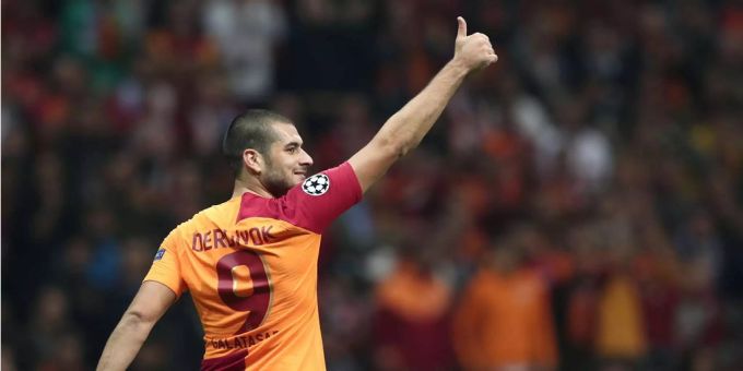 Eren Derdiyok im Spiel gegen Schalke 04. Eren Derdiyok im Spiel gegen Schalke 04.