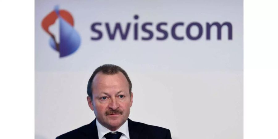 Mario Rossi, Finanzchef der Swisscom, spricht an der Bilanzpressekonferenz.