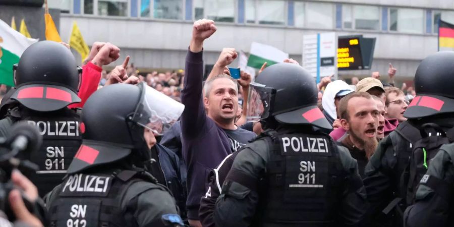 Demonstranten in Chemnitz.