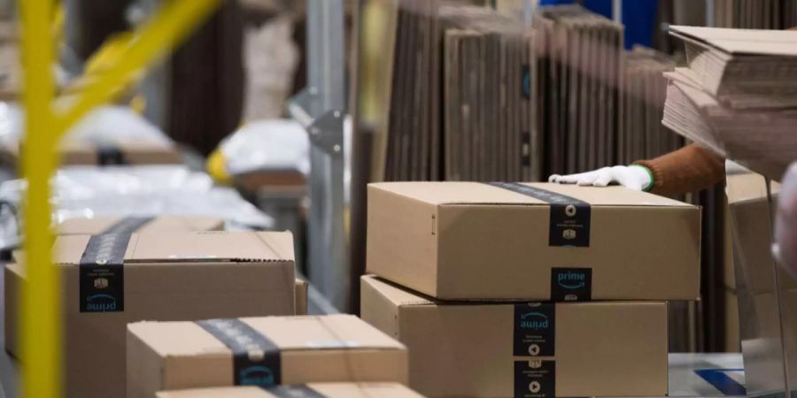 Die Post arbeitet jetzt enger mit Amazon zusammen.