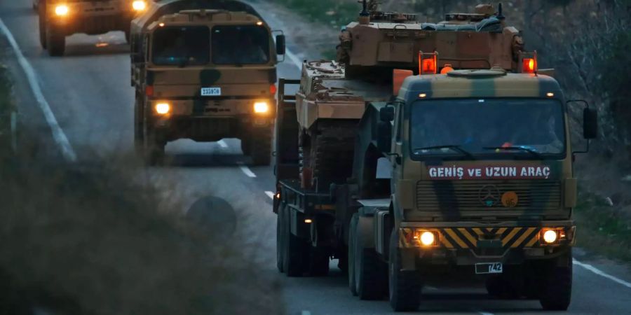 Türkische Truppen sind am Samstag in Syrien einmarschiert.