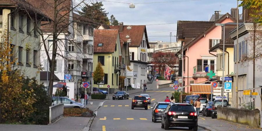 Nach knapp einer Woche konnte der Grund für den Gestank ausfindig gemacht werden – falsch verwendeter Dünger.