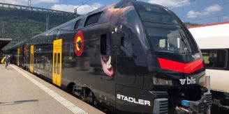 Bern - BLS wandeln umstrittenen SCB-Zug zum Eishockey-Zug um