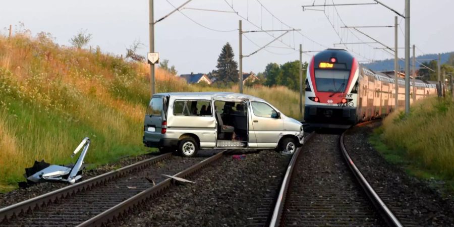 Durch die schnelle Sperrung der Strecke konnte ein Zug in Richtung St. Gallen gerade noch rechtzeitig zum Stehen gebracht werden.