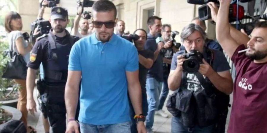Ángel Boza heisst laut «The Independent» der «Rudel»-Gangster, der sich beim Sonnenbrillen-Raub im El Corte Inglés schnappen liess.