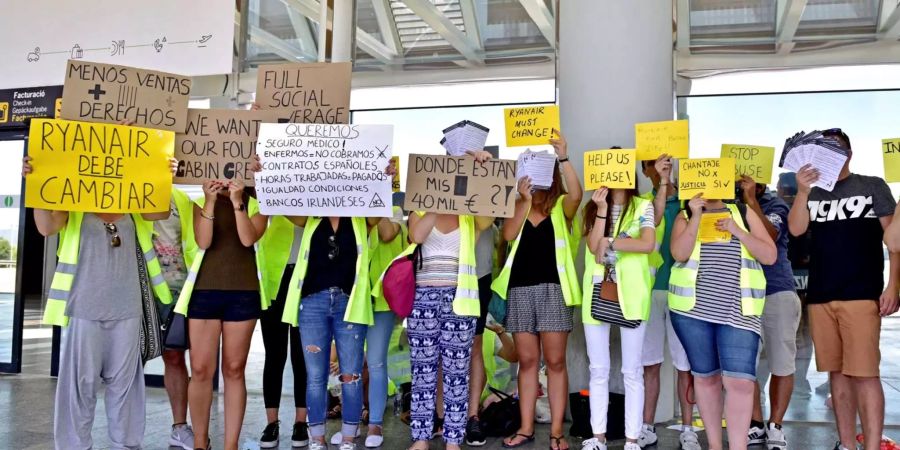 Ryanair-Arbeiter aus Mallorca haben schon letzte Woche gestreikt. Jetzt bekommen sie die Unterstützung der deutschen Ryanair-Piloten.