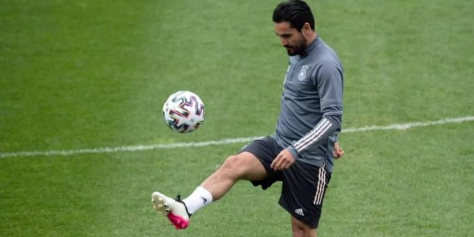 «Ich bin noch nicht fertig mit dem Kapitel Nationalmannschaft», sagt Ilkay Gündogan. Foto: Federico Gambarini/dpa «Ich bin noch nicht fertig mit dem Kapitel Nationalmannschaft», sagt Ilkay Gündogan. Foto: Federico Gambarini/dpa