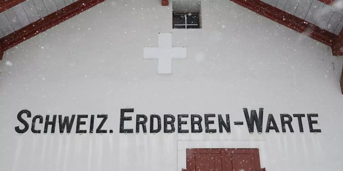 Die Erdbebenwarte Degenried in Zürich, genutzt vom Schweizerischer Erdbebendienst. Das Parlament wagt einen neuen Anlauf für eine nationale Erdbebenversicherung. (Themenbild) erdbebenversicherung