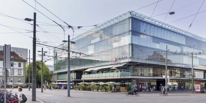Eine Umstrukturierung im Berner Bahnhof zwingt mehrere Geschäfte dazu, neue Standorte zu suchen. (Archivbild) Berner Bahnhof