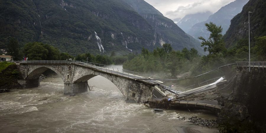 Einstürzende Brücke