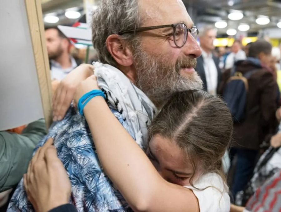 Aktivist Sébastian Dubugnon ist damit nicht einverstanden, die Schweiz habe kaum etwas getan.