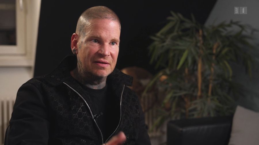 Bordellbesitzer Sascha Gall kritisiert die Ungleichheit. Er habe strenge Auflagen, die er erfüllen müsse.