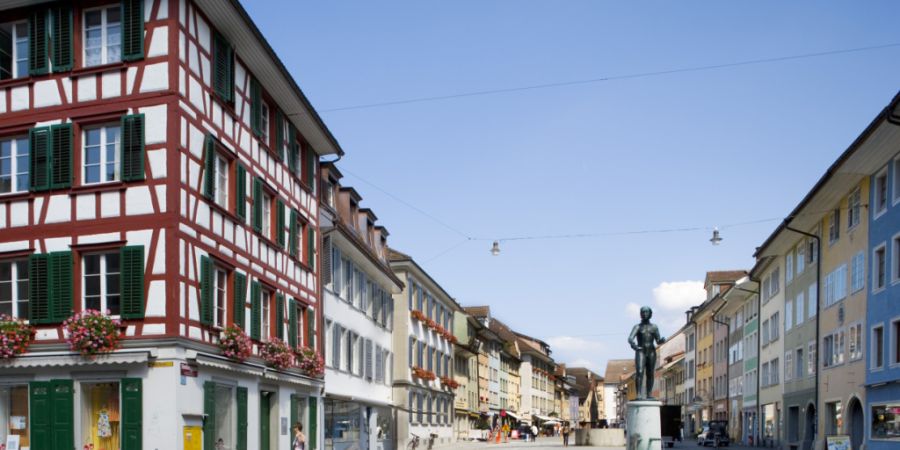 Die Steinberggasse in Winterthur, wenige Meter von der General-Guisan-Strasse mit dem besetzten Haus entfernt. (Archivbild)