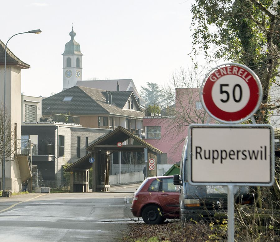Der Vierfachmörder wird im Anschluss an seine Haftstrafe verwahrt – kommt also erst wieder frei, wenn ein psychiatrisches Gutachten es zulässt.