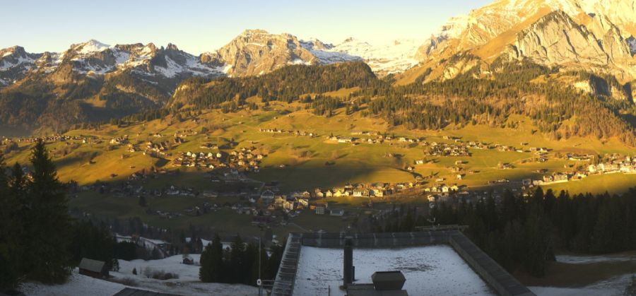 In Wildhaus SG sieht es nicht wirklich winterlich aus.