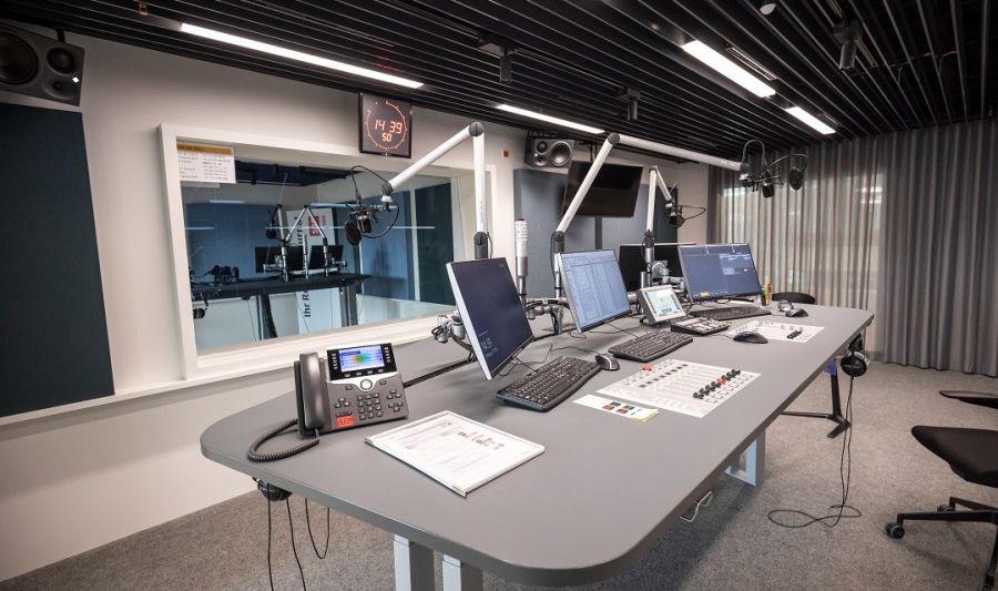 «Fünfmal täglich berichten die sieben Regionaljournale auf Radio SRF 1 über lokale Themen», sagt die SRF-Mediensprecherin.