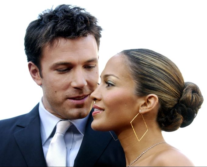 Ben Affleck und Jennifer Lopez im Jahr 2003. ben affleck jennifer lopez