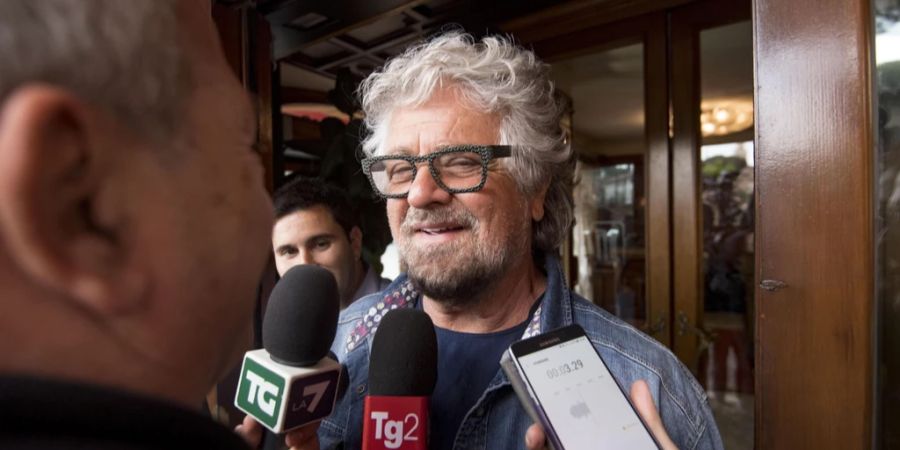 Grillo Italiens Fünf Sterne