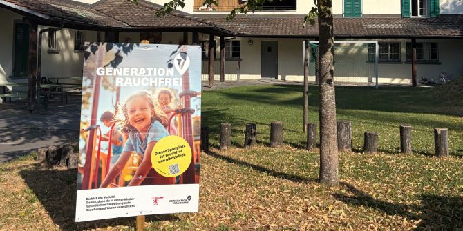 Sempach Littering Rauchen Spielplatz
