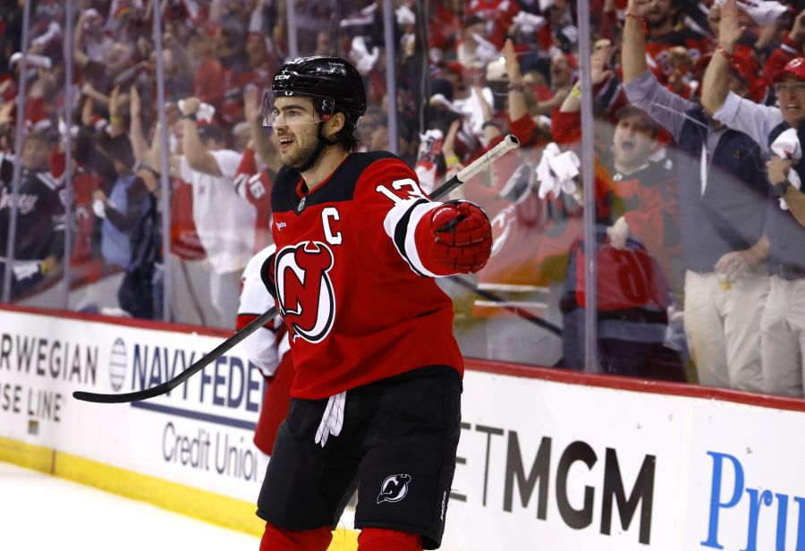 Nico Hischier Devils NHL