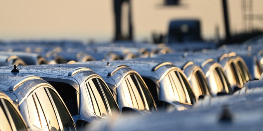 US-Zölle und harter Preiswettbewerb in China belasten die Autoindustrie. Eine Auswertung untersucht 15 globale Hersteller und sieht eine Schere zwischen der Entwicklung von Umsatz und ...