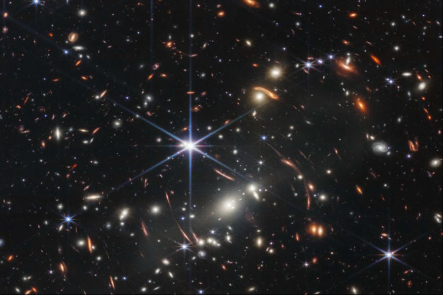 Auf Exoplaneten, Planeten ausserhalb unseres Sonnensystems, könnte es Magnetfelder geben.