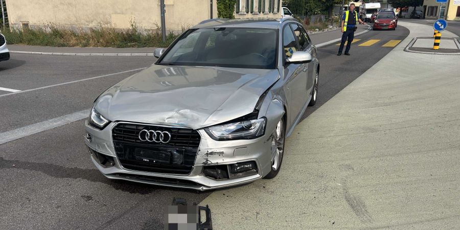 Auch der Audi des vortrittsberechtigten Lenkers wurde stark beschädigt.