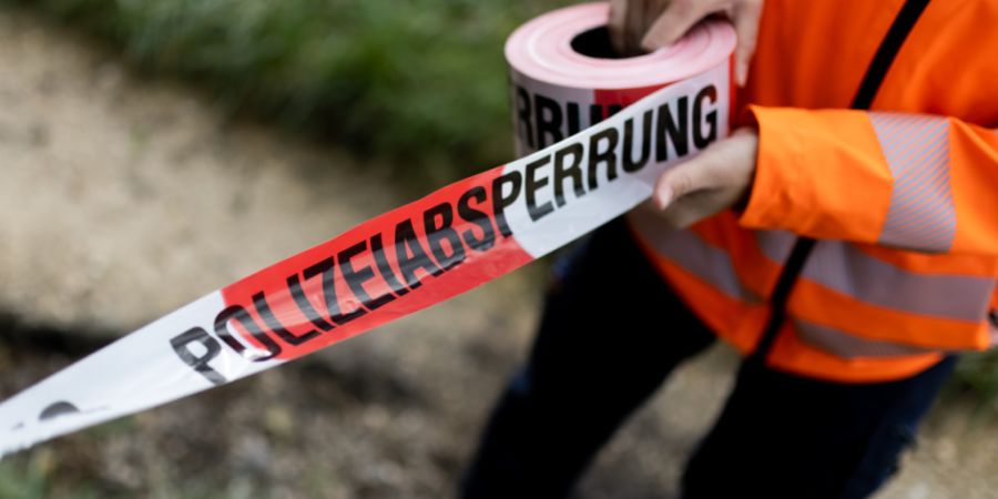 Im Raum steht ein Tötungsdelikt: Die Kantonspolizei Thurgau durchsuchte eine Liegenschaft in Engwang TG. (Symbolbild)