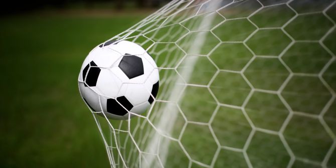Fussball Tor Rasen Spielfeld