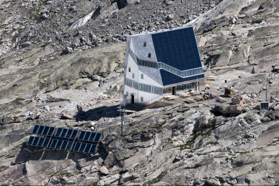 Monte Rosa Hütte