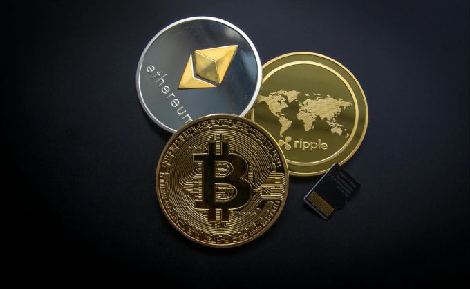 Die geplante US-Reserve für Bitcoin und Co. sorgt für Unsicherheit. (Symbolbild) Bitcoin und Co Symbolbild