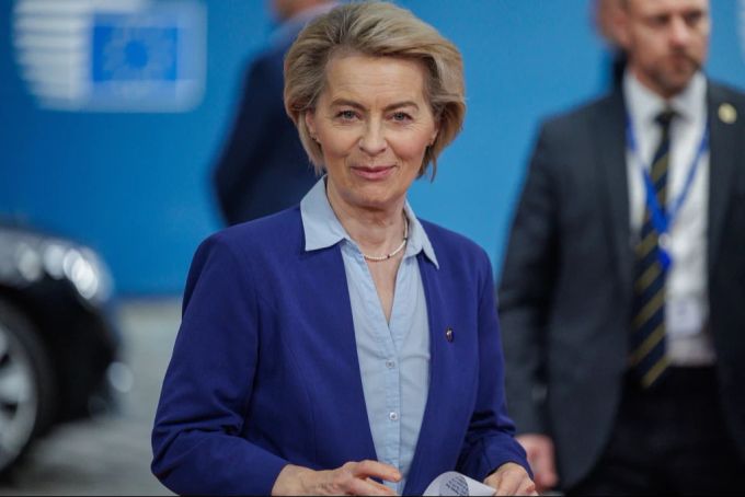 EU-Kommissionspräsidentin Ursula von der Leyen bedauert Trumps Zölle. (Archivbild) Trumps Zölle