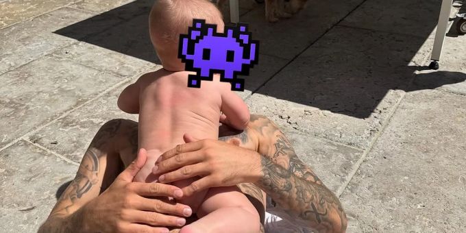 Kritik - Justin Bieber postet Nacktbild seines Sohnes
